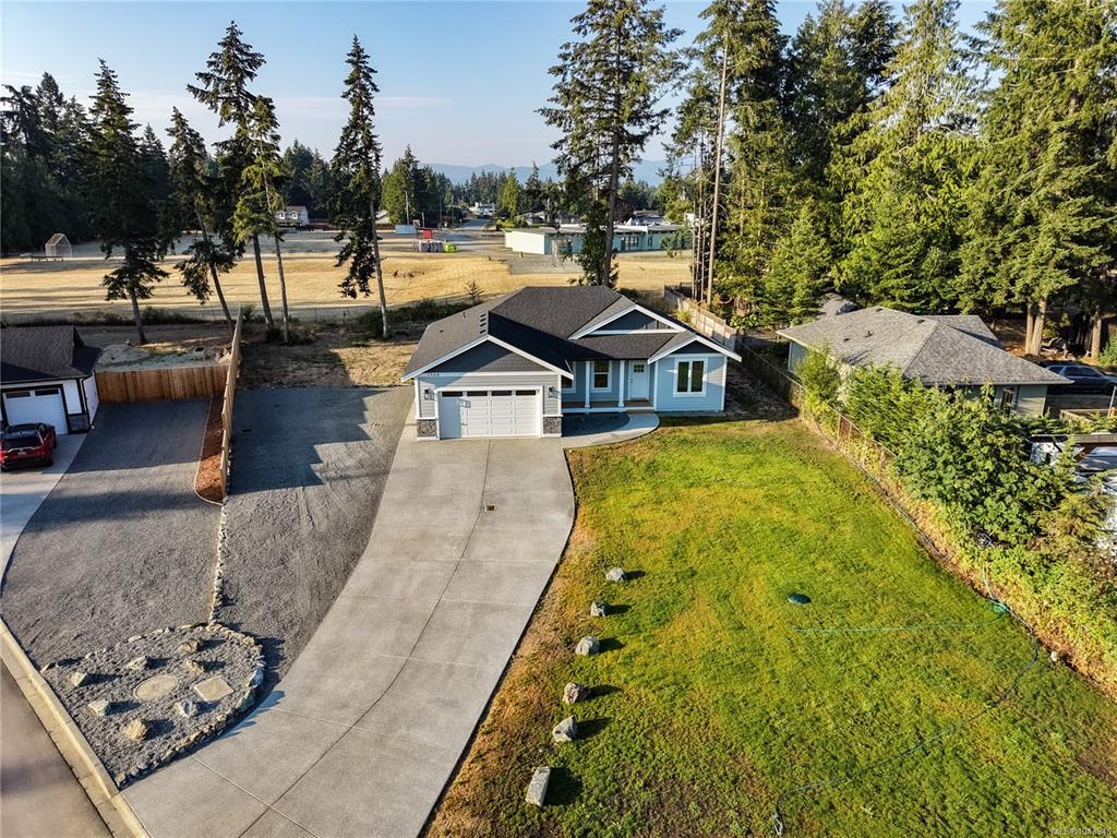 Fourth View of 1948 Woobank Rd, Nanaimo, BC, V9X 1H4