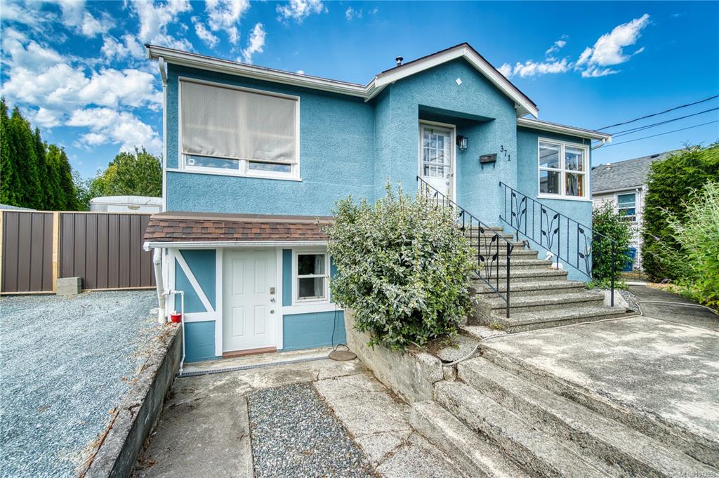 Third View of 371 Bruce Ave, Nanaimo, BC, V9R 3Y2