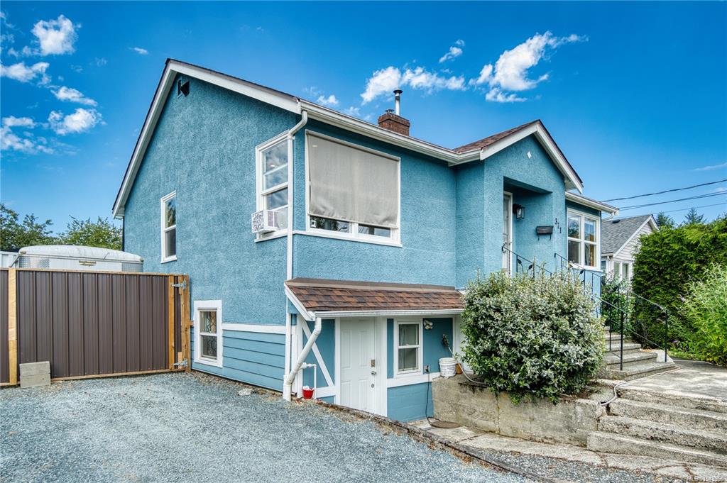 Fourth View of 371 Bruce Ave, Nanaimo, BC, V9R 3Y2