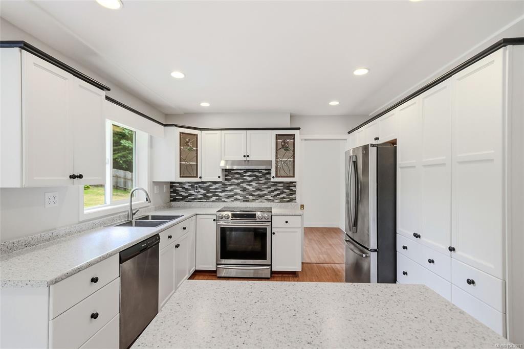 Fourth View of 1688 Maple Bay Rd, Duncan, BC, V9L 5N7