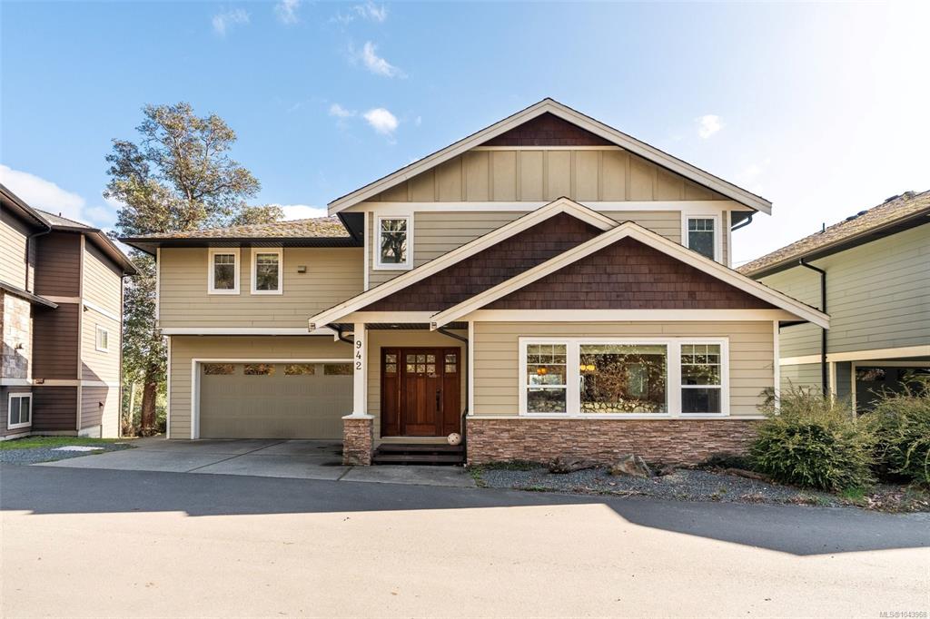Fourth View of 942 Arngask Ave, Langford, BC, V9B 5X7