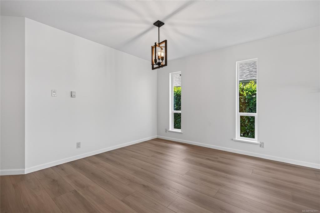Fifth View of 1919 St Andrews Pl, Heather Glen, Courtenay, BC, V9N 9J4
