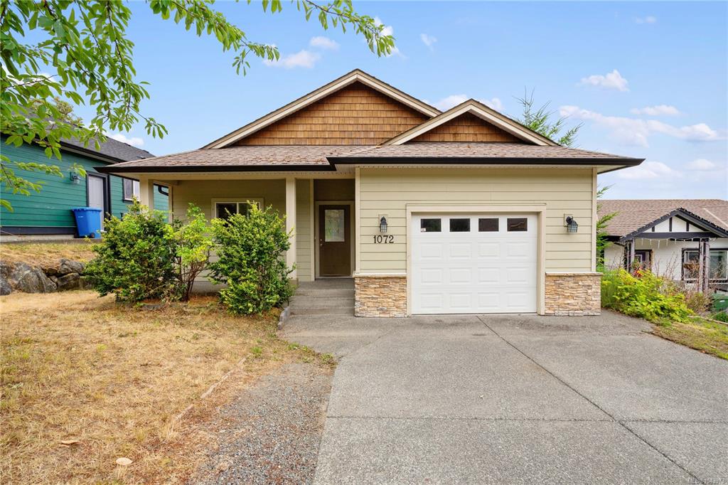 1072 Fitzgerald Rd, 1043973, BC,