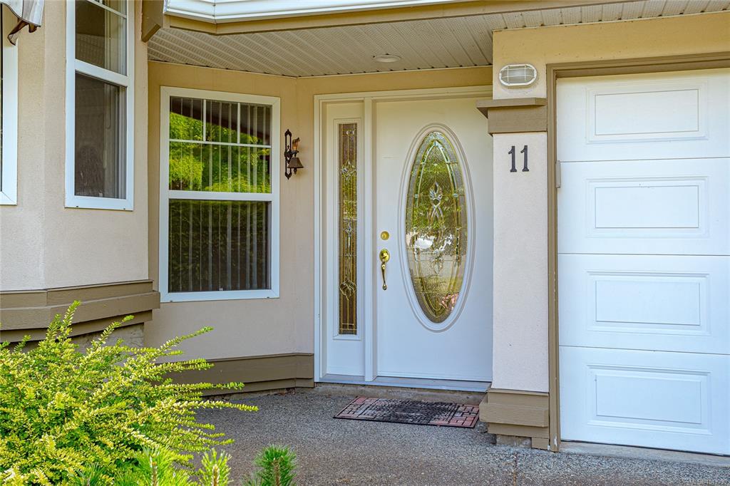 920 Brulette Pl, 1043990, BC,