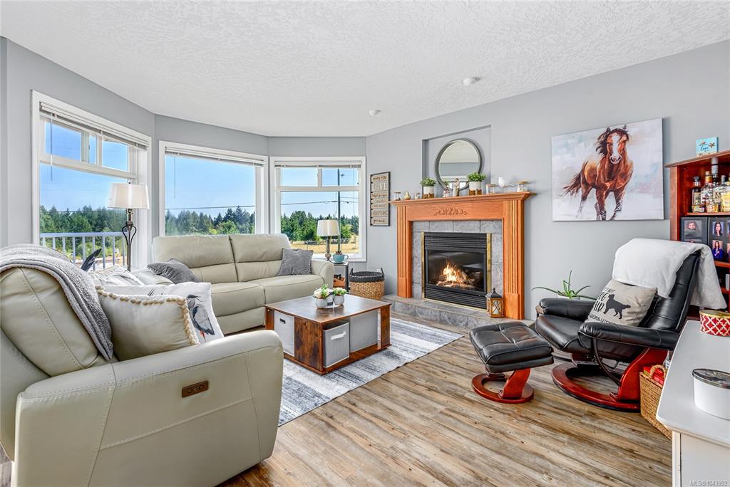Fourth View of 2207 June Rd, Courtenay, BC, V9J 1X9