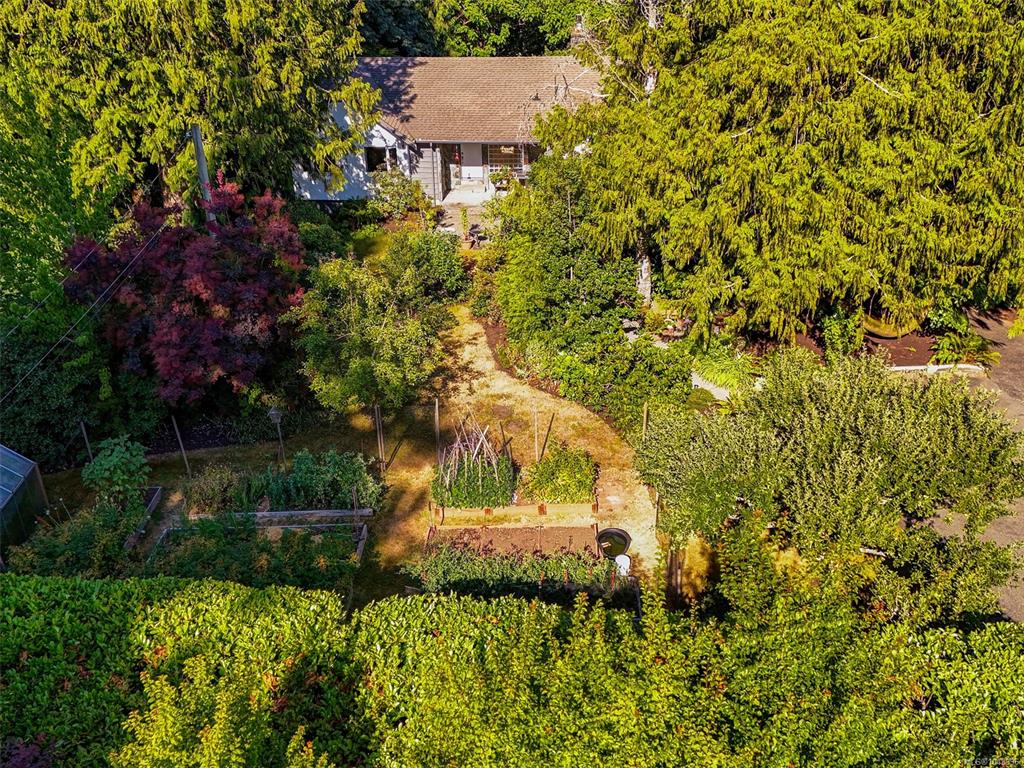 Fourth View of 6232 Rodolph Rd, Central Saanich, BC, V8Z 5V8