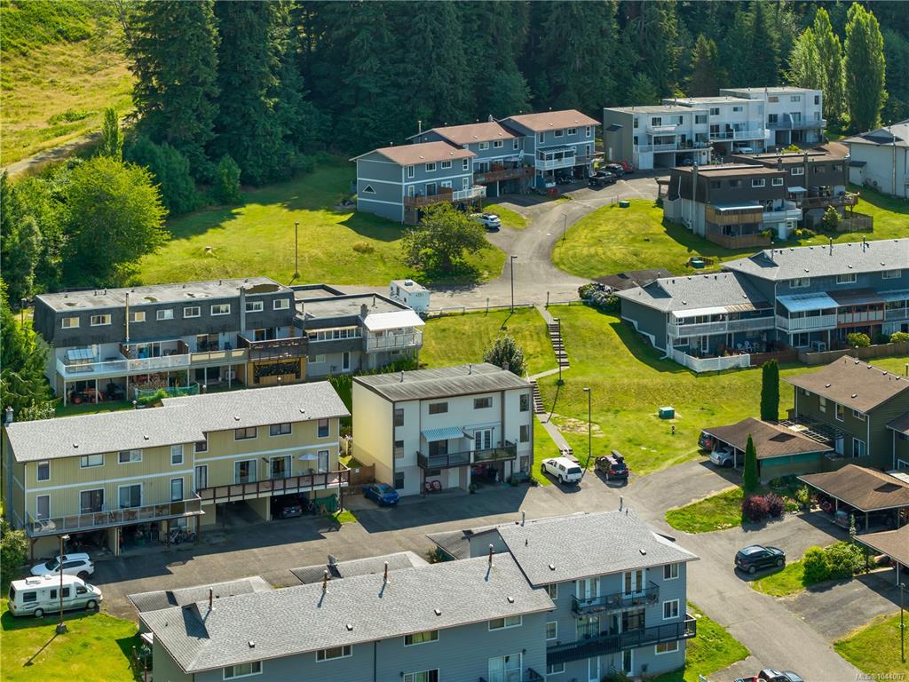 Third View of 81 Mckay Cres, Port Alice, BC, V0N 2N0