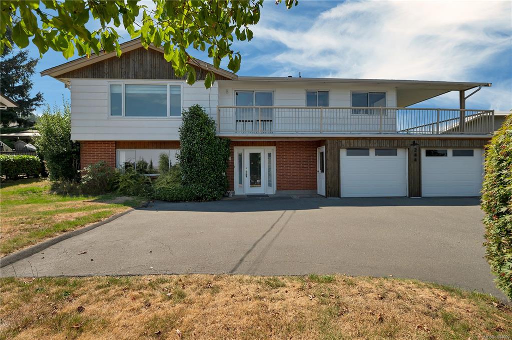 244 Alder St S, 1044009, BC,