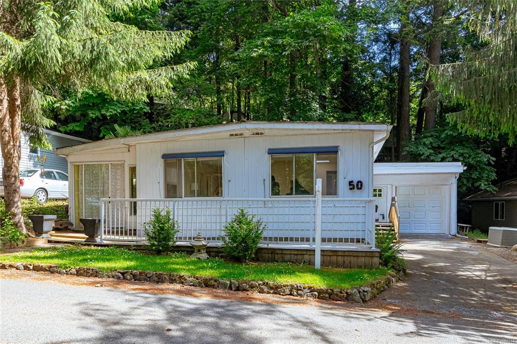 Second View of 2500 Florence Lake Rd, Langford, BC, V9B 4H2