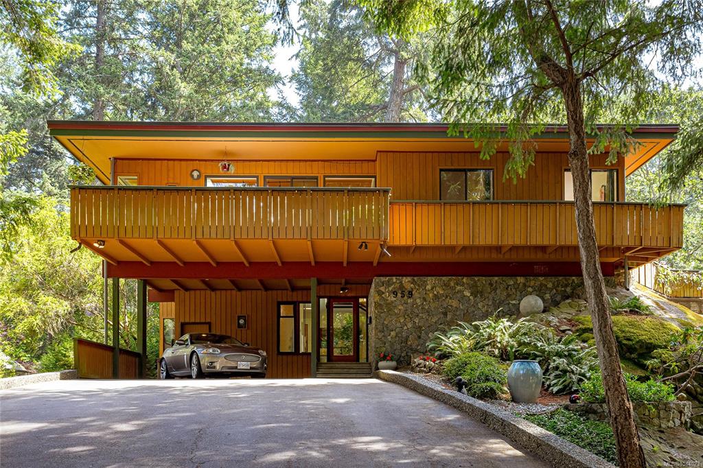 959 Carolwood Dr, 1044023, BC,