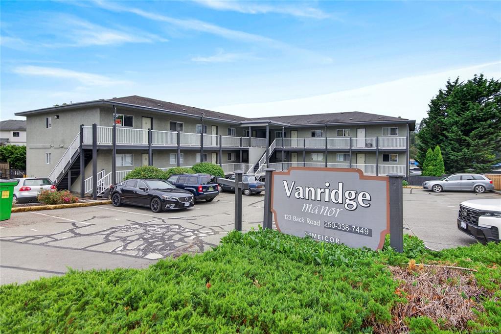 123 Back Rd, 1044024, BC,