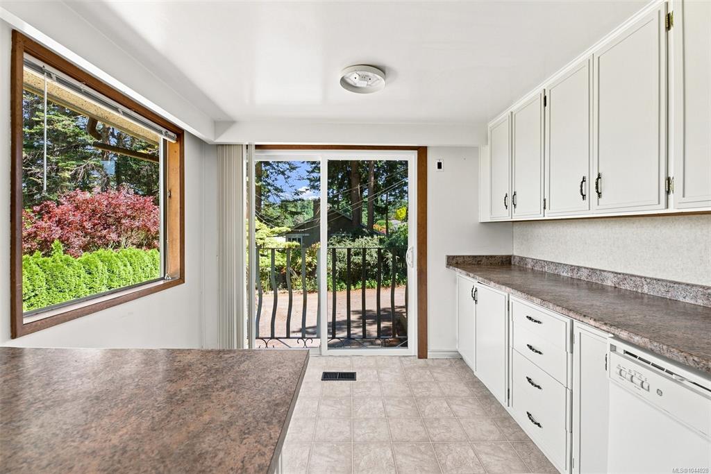 Fourth View of 1900 Leyns Rd, Saanich, BC, V8N 2Z8
