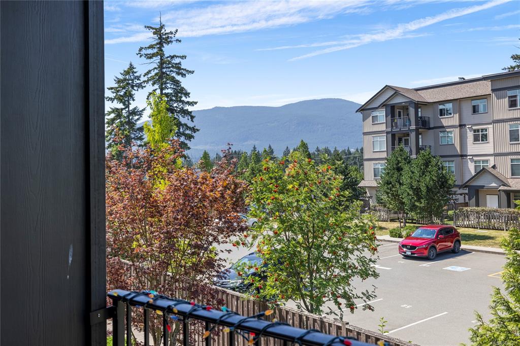 Third View of 2117 Meredith Rd, Meredith Court, Nanaimo, BC, V9S 2N2