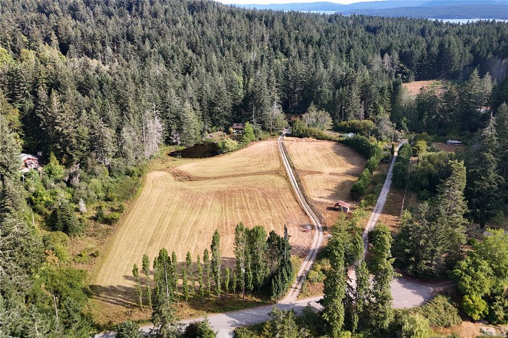 Third View of 190 Mclennan Dr, Salt Spring, BC, V8K 1X2
