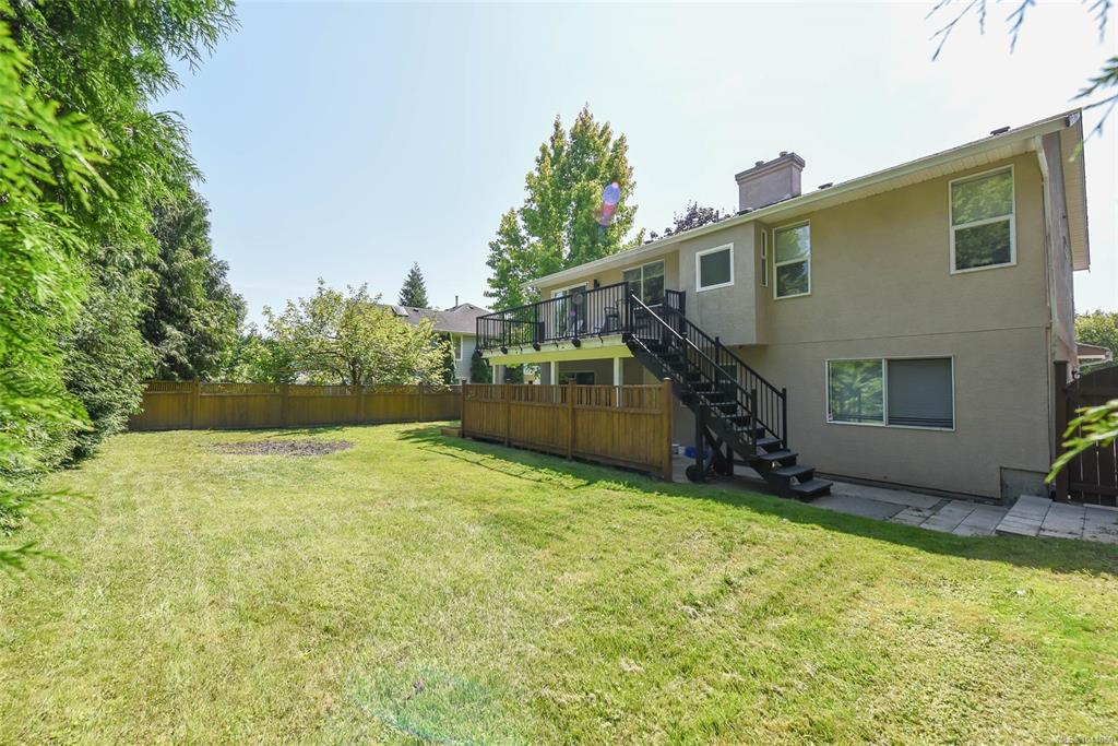 Third View of 1782 Mallard Dr, Courtenay, BC, V9N 8L9