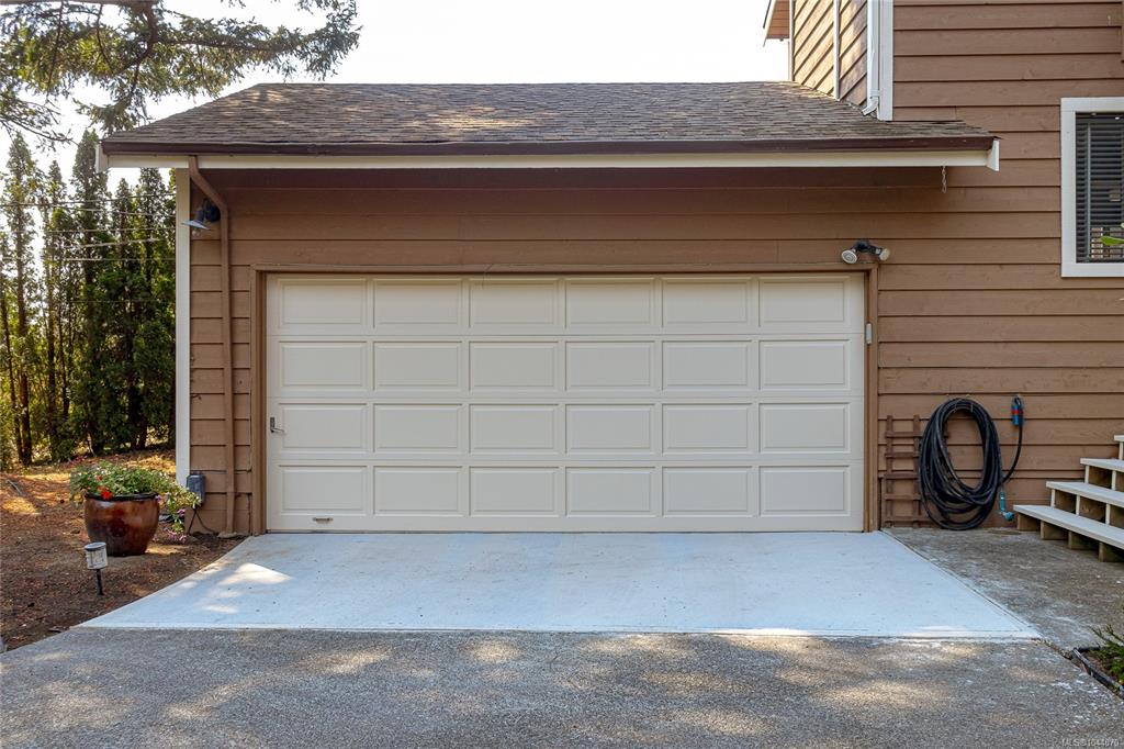 Fourth View of 7318 Veyaness Rd, Central Saanich, BC, V8M 1M3