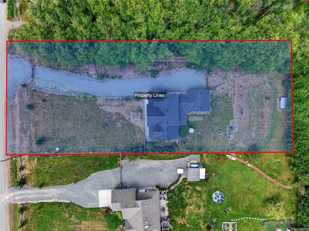 Third View of 8740 Oyster River Way, Black Creek, BC, V9J 1K3