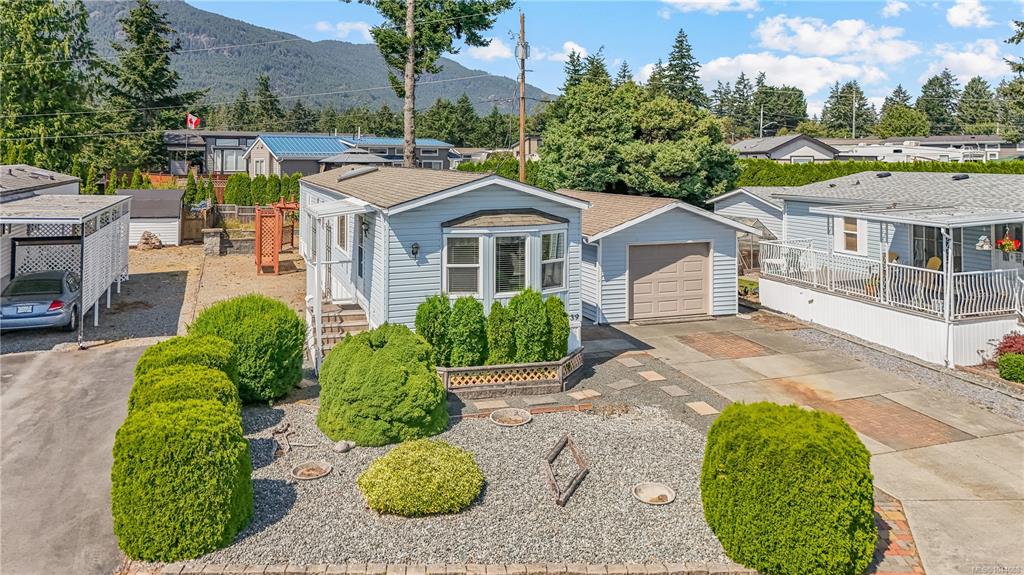 Fourth View of 2301 Arbot Rd, Wish-Sha Mobile Home Park, Nanaimo, BC, V9R 6S7