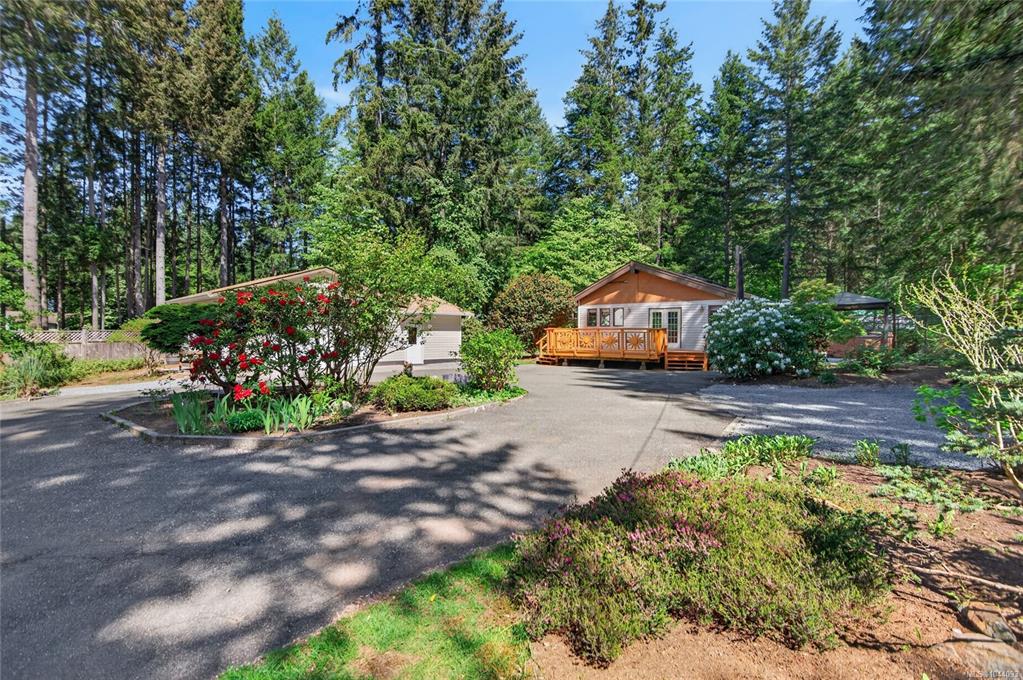 1764 Anderton Rd, 1044093, BC,