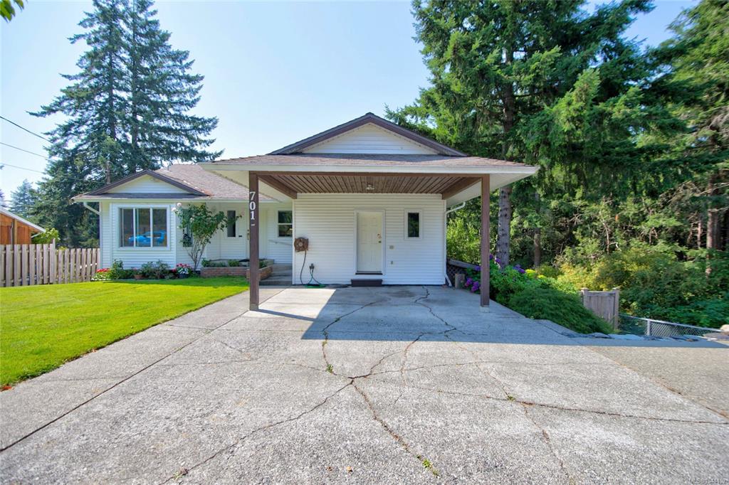 Second View of 701 Glenalan Rd, Campbell River, BC, V9W 5G6