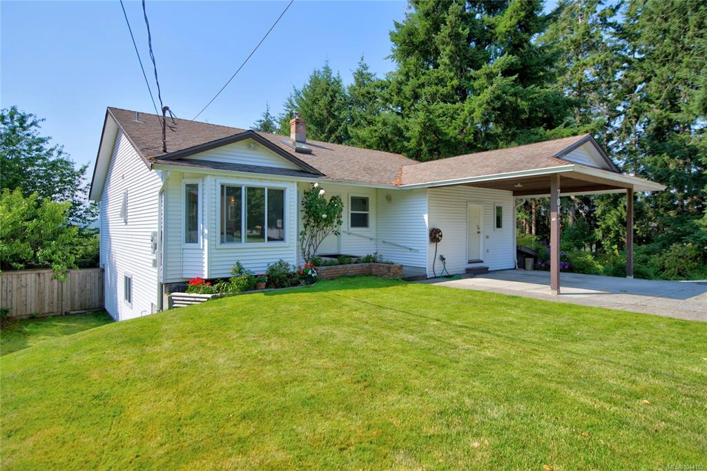 Third View of 701 Glenalan Rd, Campbell River, BC, V9W 5G6