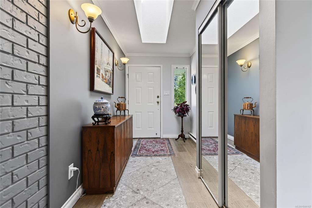Fifth View of 701 Glenalan Rd, Campbell River, BC, V9W 5G6