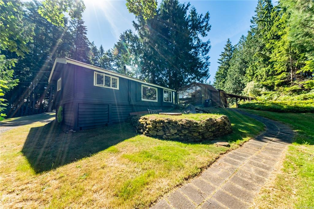 Third View of 336 Hemlock Ave, Gabriola Island, BC, V0R 1X1