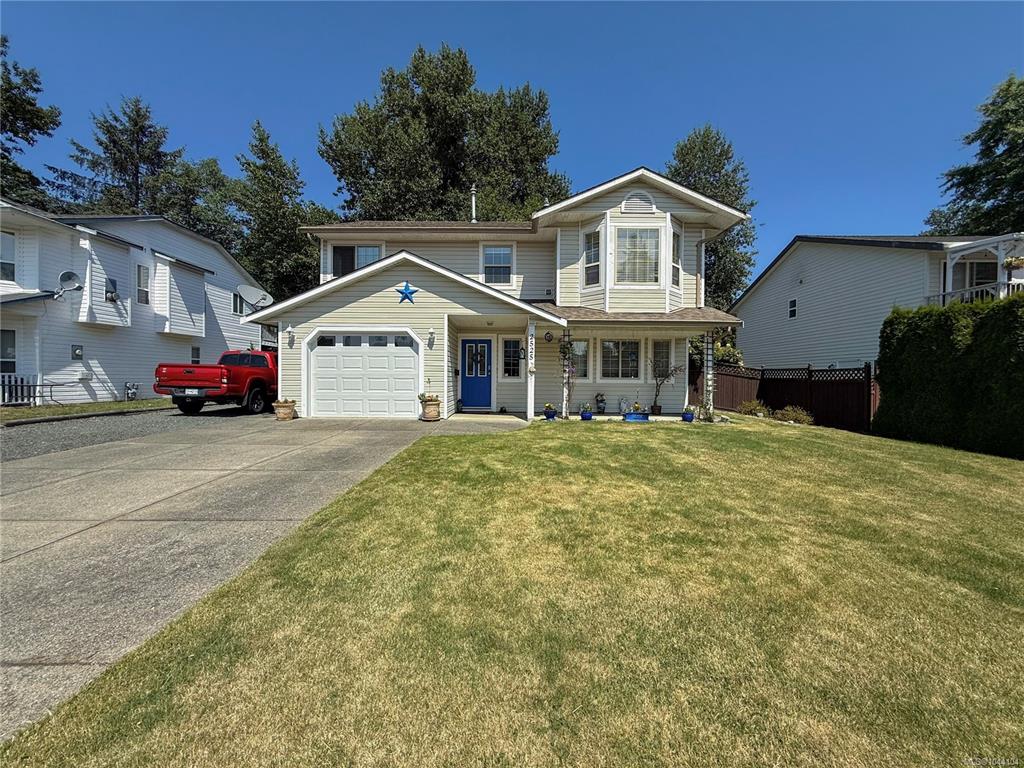 2525 Soderholm Crt, 1044104, BC,