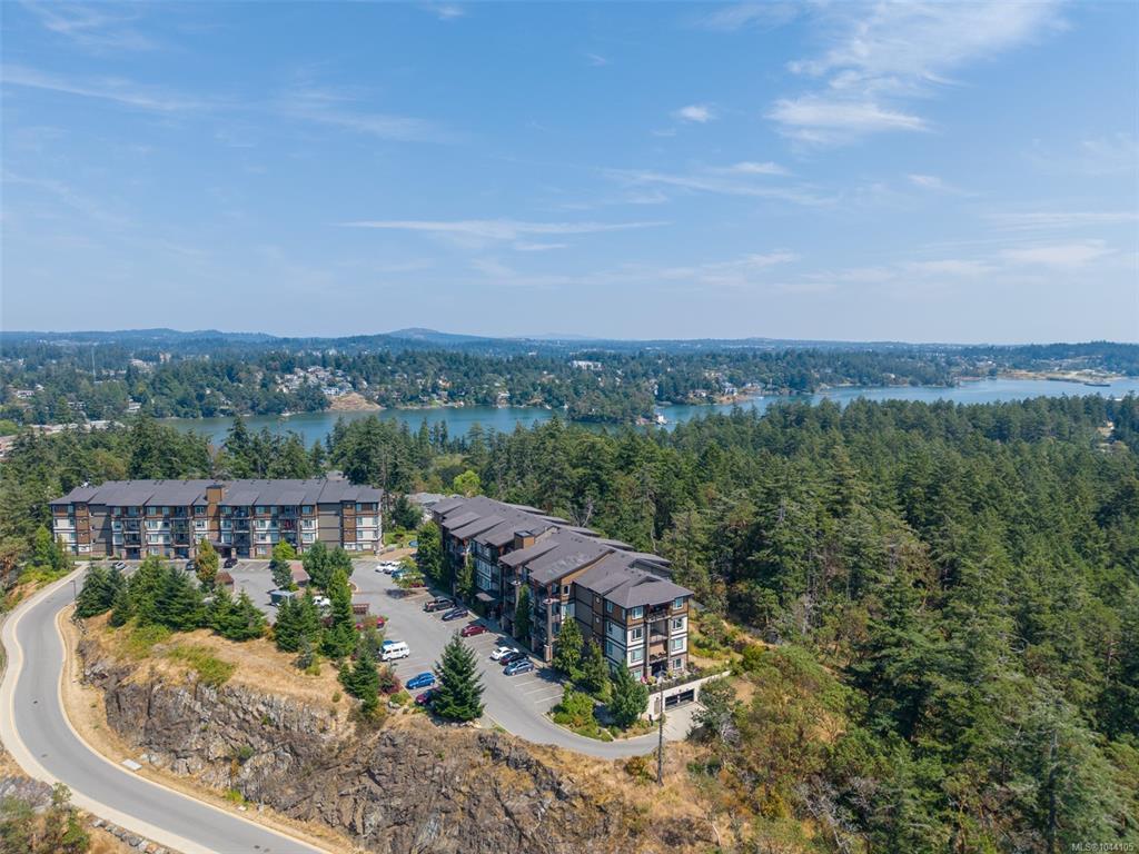 Third View of 286 Wilfert Rd, The Coho, View Royal, BC, V9C 0H6