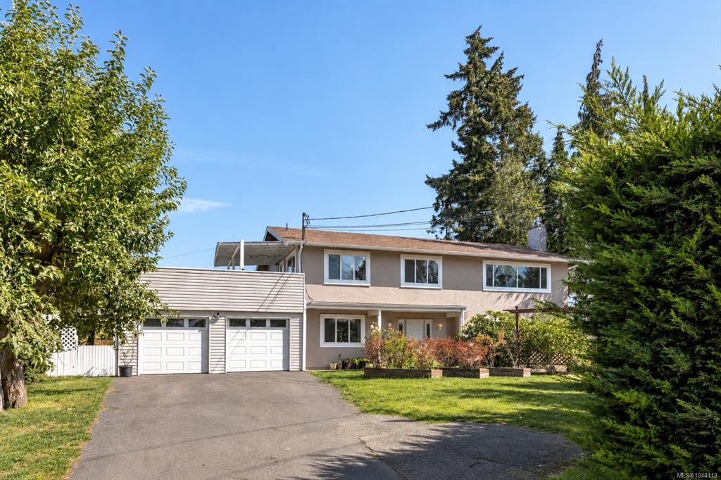 7031 West Saanich Rd, 1044113, BC,