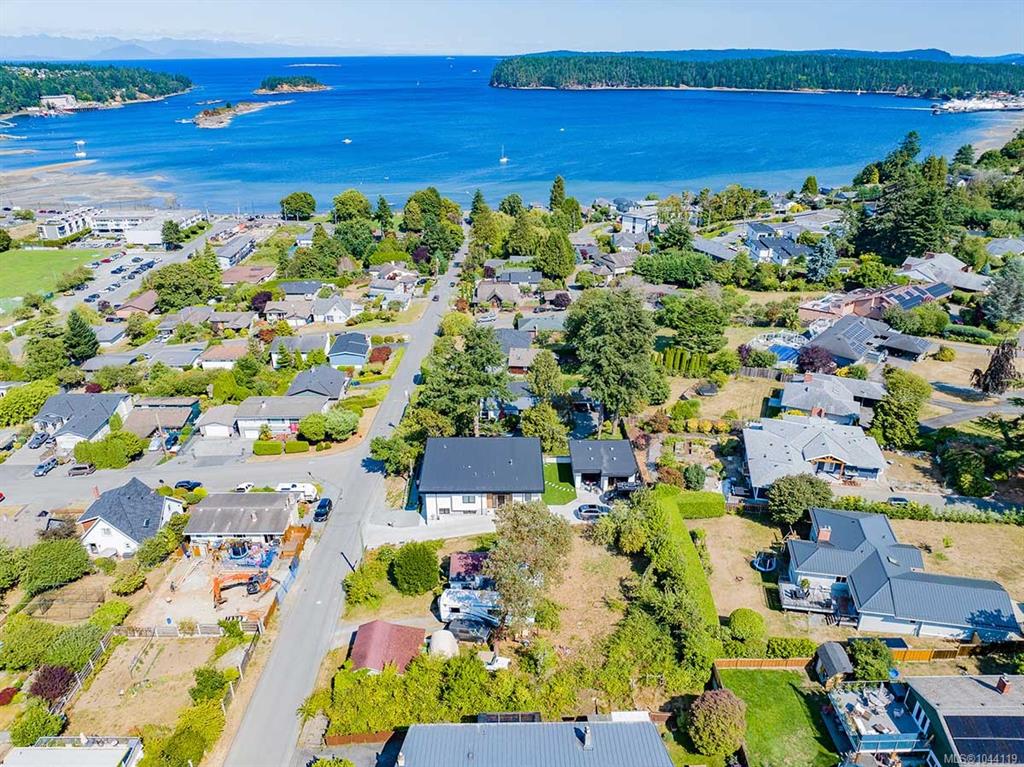 Fourth View of 1620 Loat St, Nanaimo, BC, V9S 3L4
