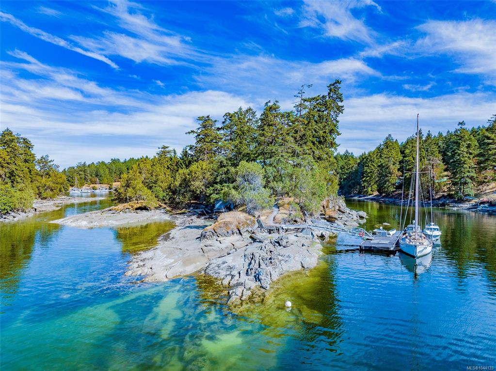 1 Eaglet Island, 1044133, BC,