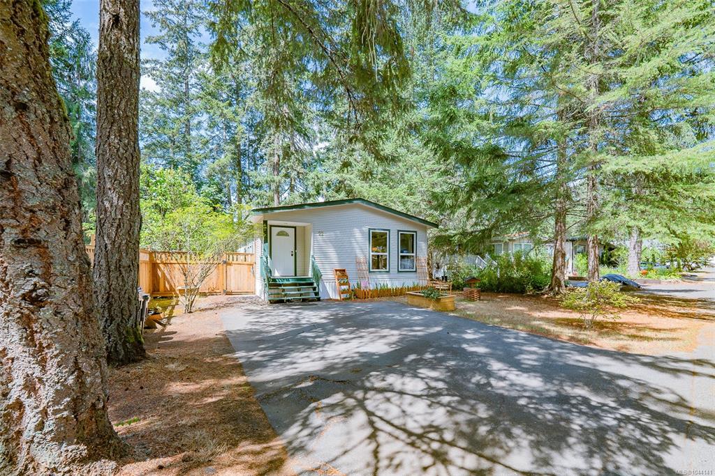 1310 Spruston Rd, 1044141, BC,