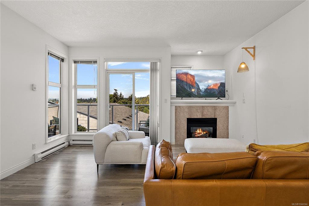 1258 Esquimalt Rd, 1044144, BC,