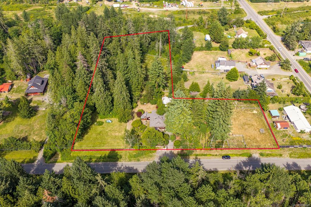 Third View of 4374 Marsden Rd, Courtenay, BC, V9N 9M5