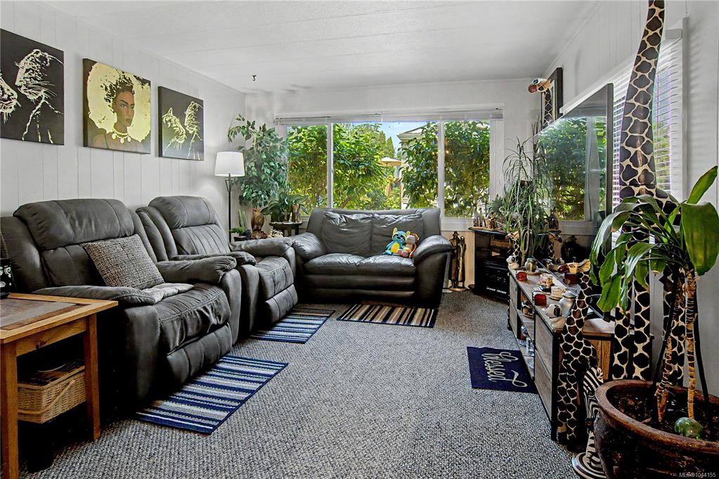 Third View of 38 Honey Dr, Nanaimo, BC, V9R 5N1