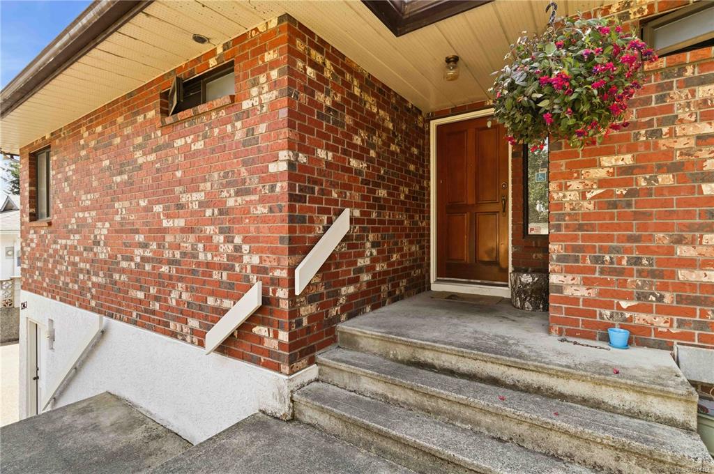 Fifth View of 1243 Stancil Lane, View Royal, BC, V8Z 1R6