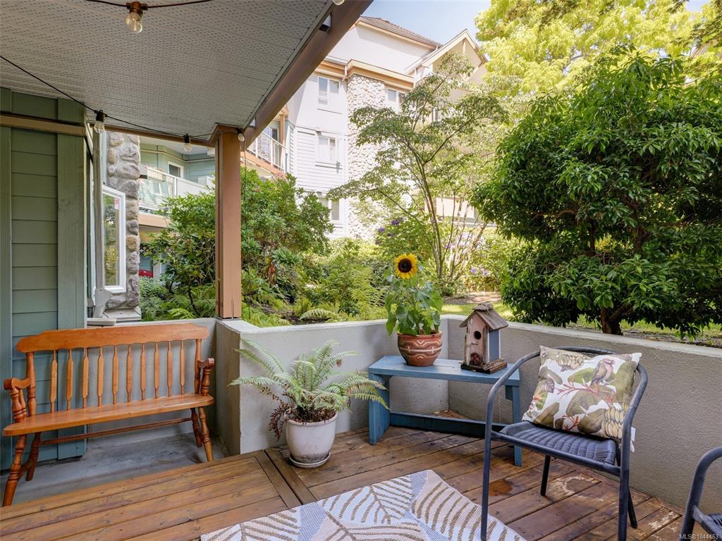 494 Marsett Pl, 1044163, BC,