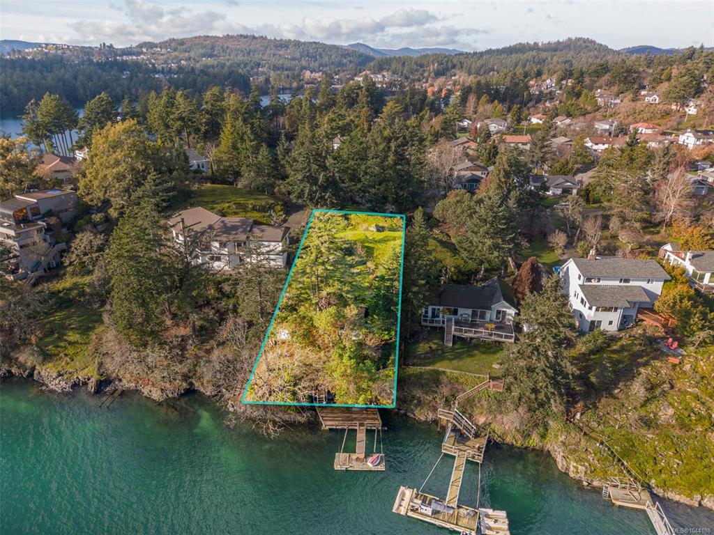 Third View of 310 Bessborough Ave, View Royal, BC, V9B 1T7