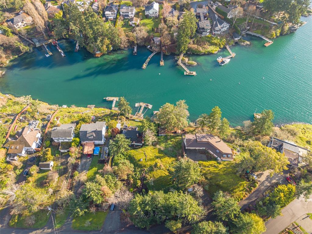 Fifth View of 310 Bessborough Ave, View Royal, BC, V9B 1T7
