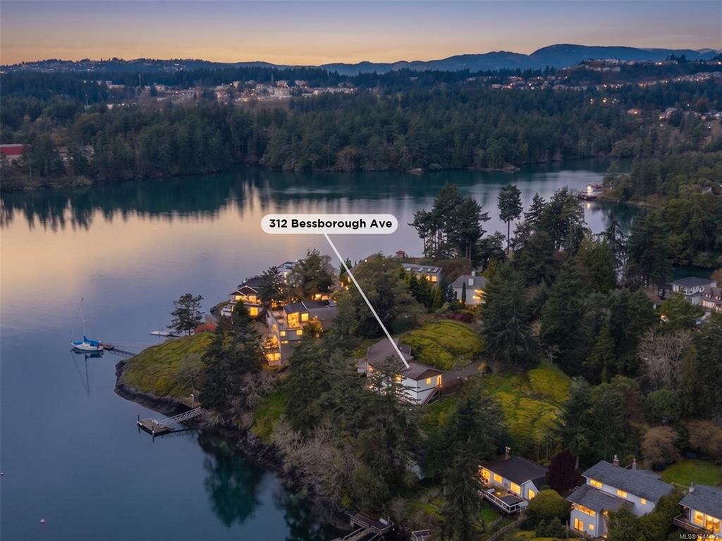 Third View of 312 Bessborough Ave, View Royal, BC, V9B 1T7