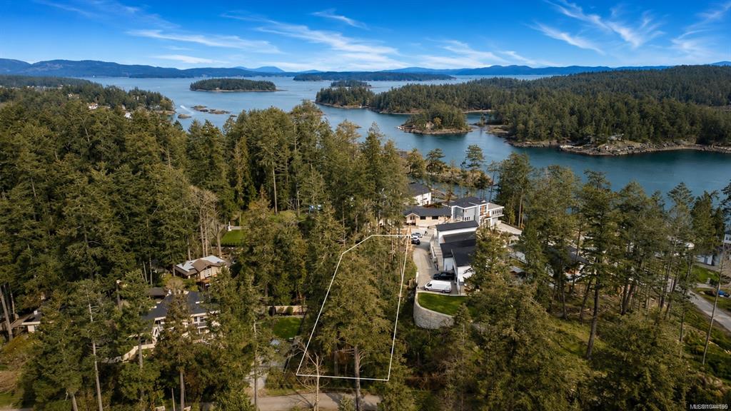 2452 Tryon Rd, 1044196, BC,