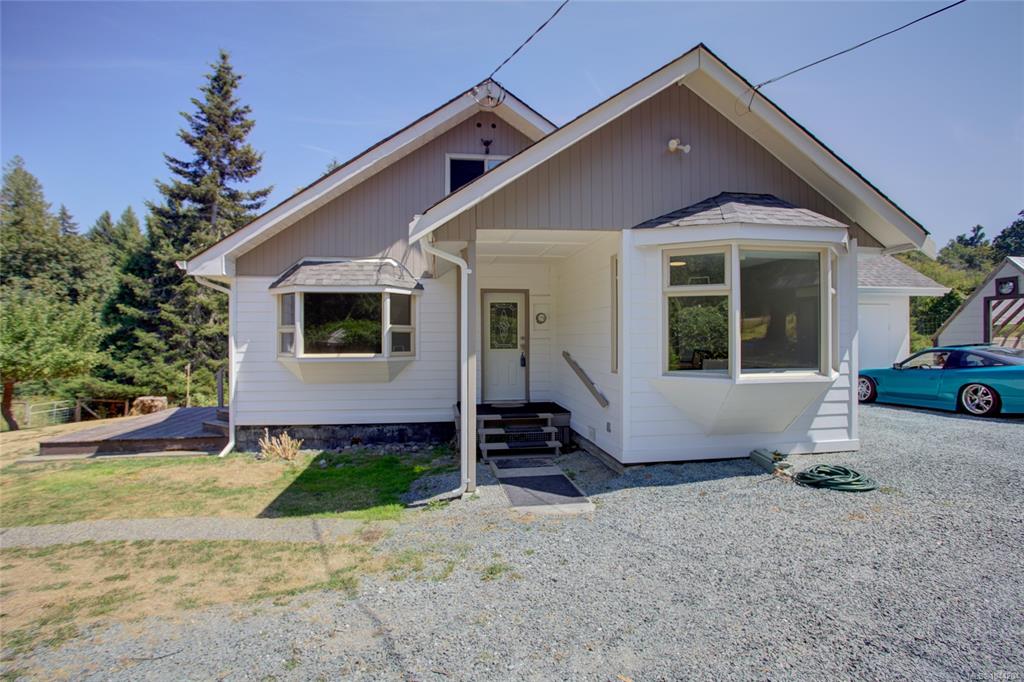Third View of 8147 Shasta Rd, Crofton, BC, V0R 1K0