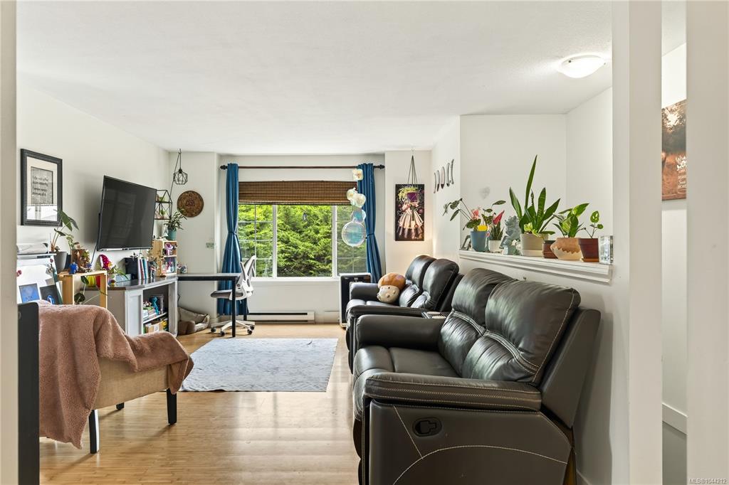 Fifth View of 640 Railway Ave, Nanaimo, BC, V9R 4K9