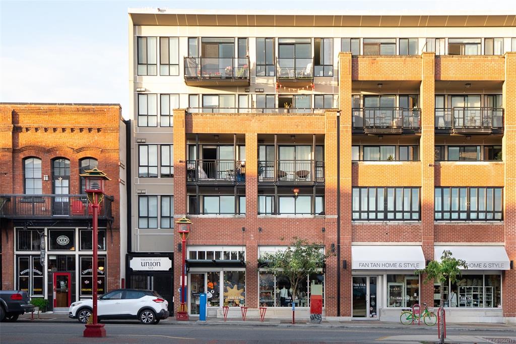 Fourth View of 517 Fisgard St, Victoria, BC, V8W 0C5