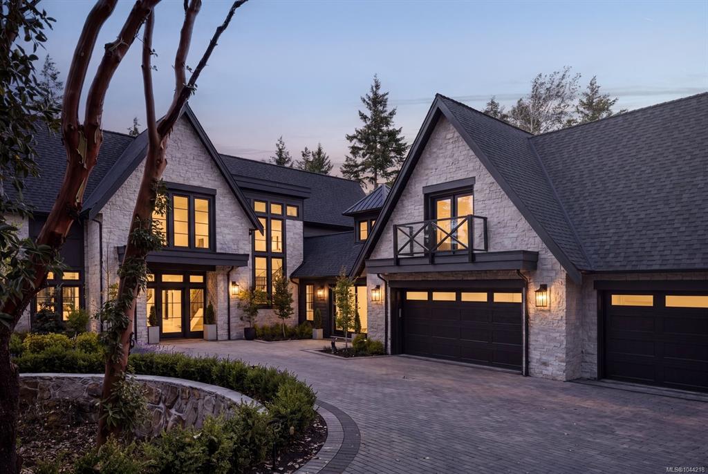 Third View of 2060 Pinehurst Terr, Langford, BC, V9B 3S3