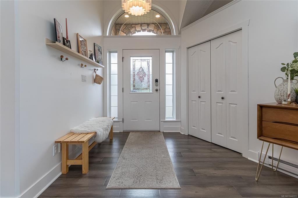 Fifth View of 560 Tory Pl, Colwood, BC, V9C 3S2