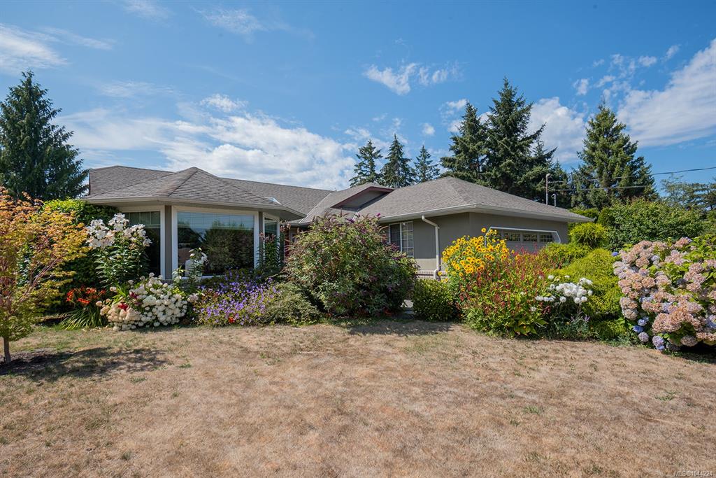 1216 Gilley Cres, 1044224, BC,