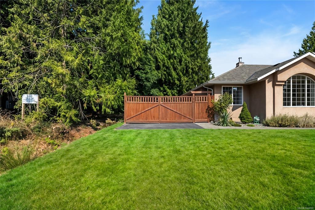 Third View of 3576 Hidden Oaks Cres, MAPLE HILLS, Cobble Hill, BC, V0R 1L4