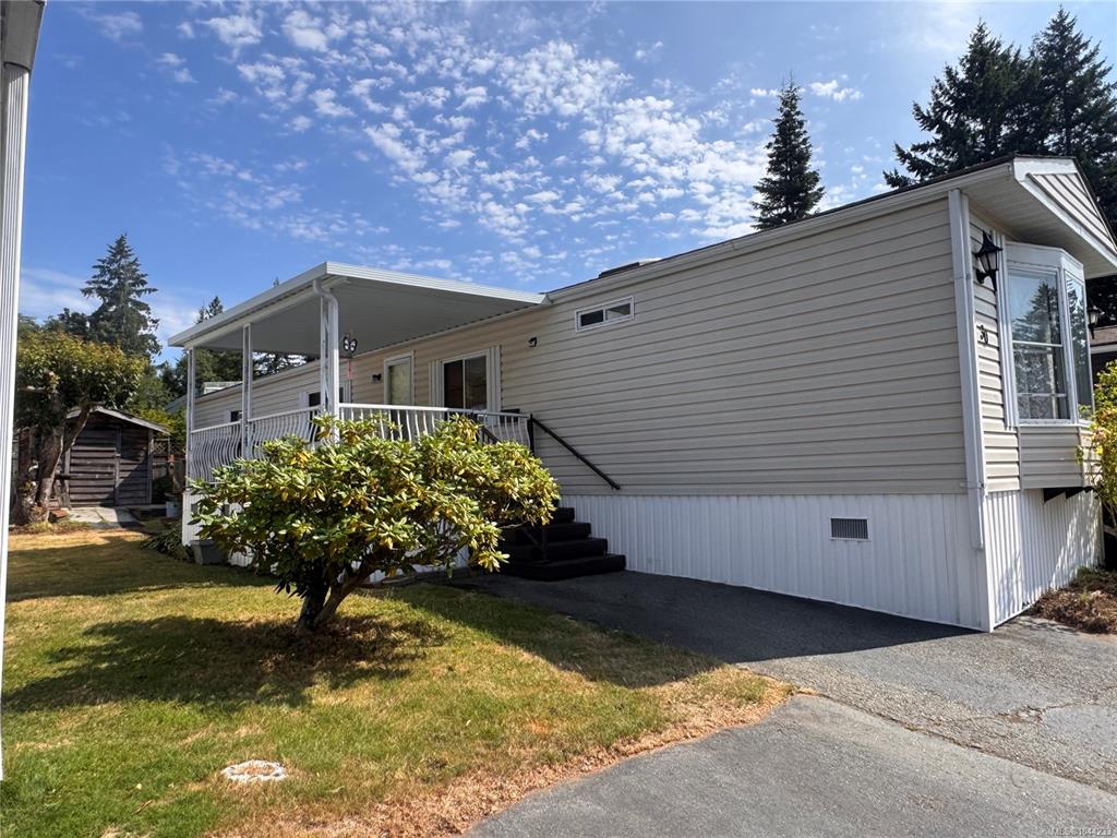 Third View of 5854 Turner Rd, Nanaimo, BC, V9T 2N6